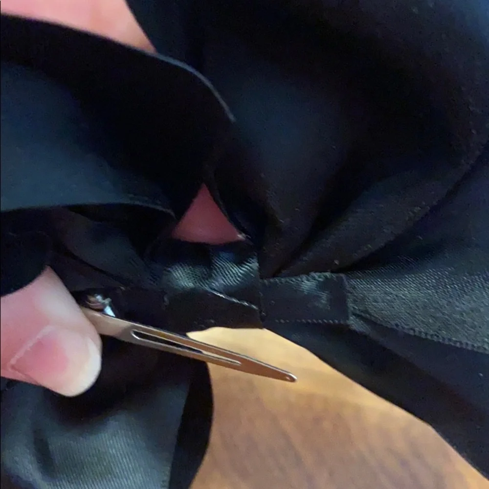NWOT girls satin black hair clip bow.